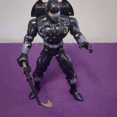 Экшн-фигурка 2001 Sunco NINJA Ninja Ciber #2 черная с рюкзаком и некоторым оружием - Изображение 1 из 4