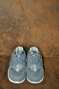 Nike Huarache Run Baby Sneaker Gr 22  Farbe grau/weiss - Bild 1 von 10
