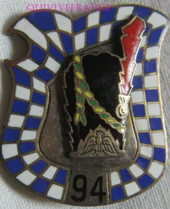 IN30760 - 94° R.I, Reliefmotto auf der Rückseite, glatter silberner Rücken, Emaille, Relief - Bild 1 von 2