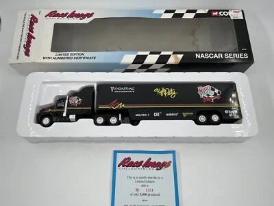 Corgi 1994 - Kenworth Semi Truck - NASCAR Kyle Petty - Mello Yello 1:64 - Image 1 of 4
