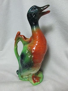 Bellissima brocca in piedi in maiolica francese smaltata con manico in cattail - Foto 1 di 8