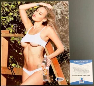 Jules Liesl signed 8x10 Foto D Autogramm sexy Bikini Model BAS COA - Bild 1 von 1