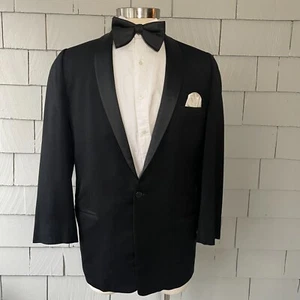 1957 Vintage Mohan's Hong Kong Black Wool Shawl Collar Tuxedo Jacket Size 42 - Picture 1 of 8