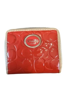 Coach Peyton Signature geprägtes orangefarbenes Lackleder Reißverschluss Geldbörse - Bild 1 von 3