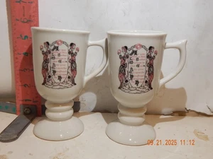 Mayflower Donuts irische Kaffeetassen Paar - hergestellt von Sterling China Restaurant Ware - Bild 1 von 2