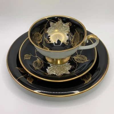 Schumann Arzberg Baviera Alemania Platillo y Plato Taza de Té Negro y Dorado c1920 Foto 1 de 4