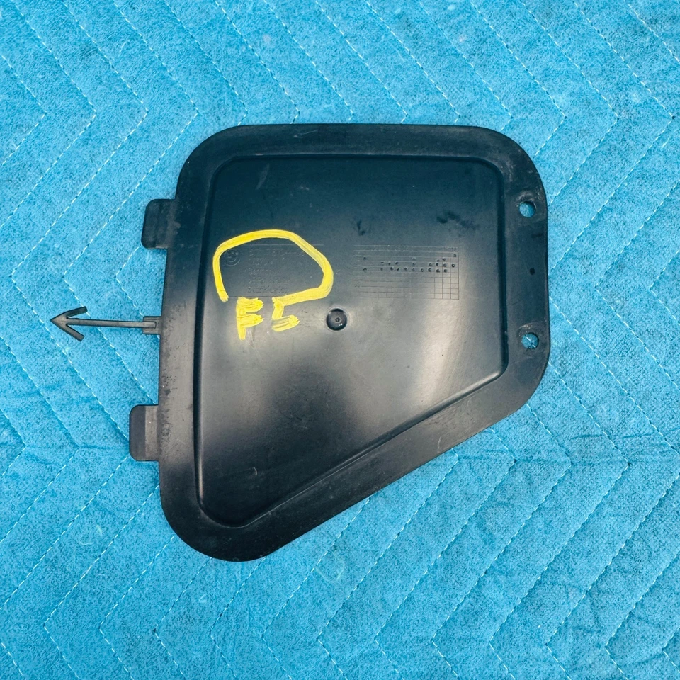 BMW 650i 2012-2017 guardabarros delantero izquierdo inserción OEM 51717187044 Foto 1 de 4