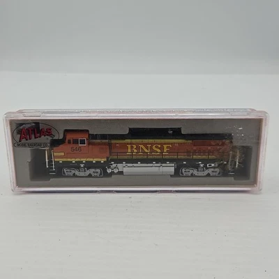 ATLAS N GAUGE #546 BNSF PREMIUM HERITAGE DASH 8-40BW DCC-READY 48809 - Image 1 of 2
