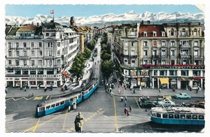 Bahnhofstrasse Zurich Switzerland Bahnhofplatz Trams and Hotel Schweizerhof - Bild 1 von 2