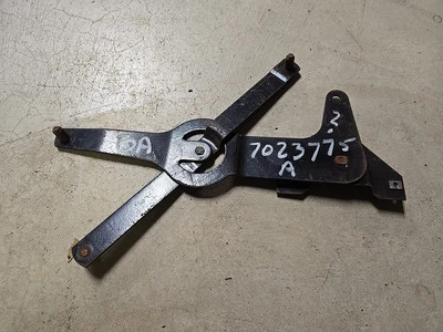 1953-1955 Lincoln passageiro lateral regulador de janela traseira Cosmopolitan BA-7023235 - Imagem 1 de 4