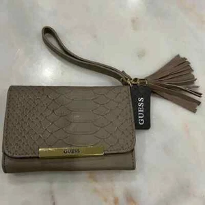 Guess Handy-Handgelenktasche dreifach faltbar neu mit Etikett - Bild 1 von 4