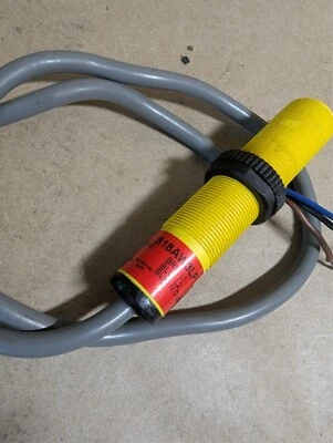 Banner Engineering S18AW3LP Polarized Retroreflective Barrel Sensor, 20-250VAC - Image 1 of 4