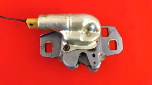 79-85 CADILLAC ELDORADO TRUNK LATCH POWER LOCK ACTUATOR RELEASE BLUE OEM - Picture 1 of 3