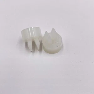 SET of 2 LR DISCOVERY I /RR Classic Nylon Nut to Accept Drive Screw Part RTC3746 - Picture 1 of 2