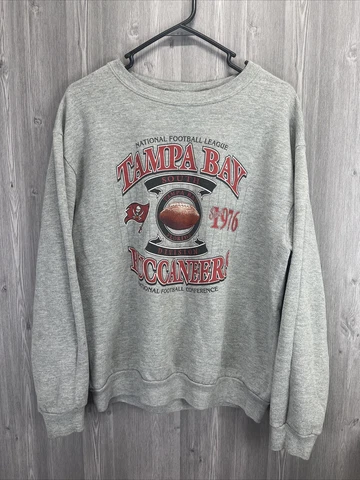 Tampa Bay Buccaneers South Division National Football Sweatshirt Men Size M Gray Cover