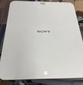 Sony VPL-FHZ61 WUXGA Large Laser Light Projector 3LCD w/ Remote - Picture 1 of 8