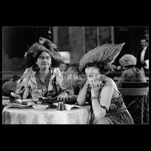 Photo F.023833 LUCILLE LA VERNE & GLORIA SWANSON (ZAZA) 1923 - Picture 1 of 1
