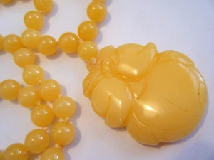 Vintage 28" Necklace Chinese Genuine Yellow Jadeite Jade Peach Pendant Amulet - Picture 1 of 7
