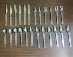 Vintage JC Penney AZTEC set 24 pezzi JCP posate inox anni 70 DIFFICILI DA TROVARE - Foto 1 di 5