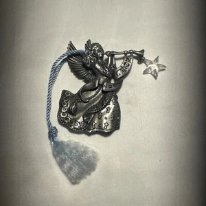 Vintage Avon 2002 Pewter "Angel" Christmas Ornament Collectible in Box - Picture 1 of 3