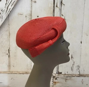 Vintage 1950s Red Straw Pillbox Hat Curved Brim  Mid Century Millinery Size 22 - Picture 1 of 5