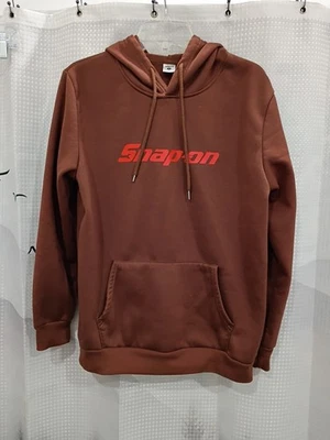 Noticias Sudadera con capucha marrón pequeña de poliéster a presión de manga larga marrón para hombre Foto 1 de 4