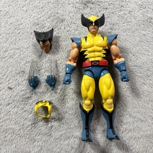 Marvel Legends Wolverine X-Men 97 6" Actionfigur  - Bild 1 von 4