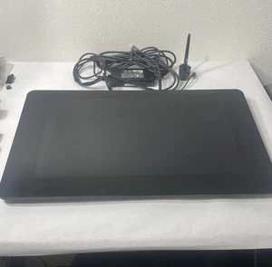 Wacom Cintiq Pro 24" DTK-2420 w/ Pen, Base, Power Adapter, DP Cable - Picture 1 of 3
