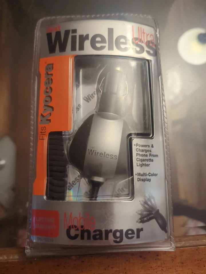 Just Wireless Ultra Mobile Charger Black/Silver - Image 1 of 1