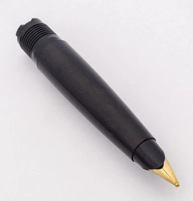 Pluma Estilográfica Parker 45 Plumín y Sección (década de 1990) - Acero Chapado en Oro, Mediana (NOS) Foto 1 de 3