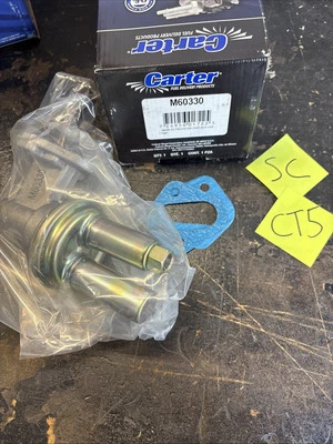 Bomba de combustible mecánica Carter M60330 para modelos seleccionados de Ford Mercury 1976-1986 Foto 1 de 2