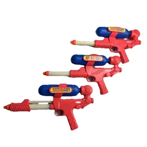 (3) 1992 Larami Air Pressure Super Soaker 40 - Bild 1 von 7