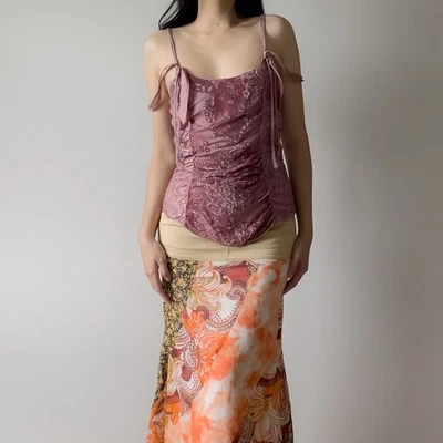 Camisola vintage de terciopelo y encaje rosa polvorienta Burnout de finales de 1990/principios de 2000 (M-L) Foto 1 de 4