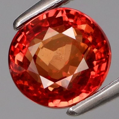 2,00 quilates ¡Muy buen color! Zafiro rojo imperial natural África buen brillo Foto 1 de 4