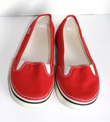 Zapatos planos cómodos para caminar Crocs de lona roja sin cordones para mujer 7 anchos Foto 1 de 4
