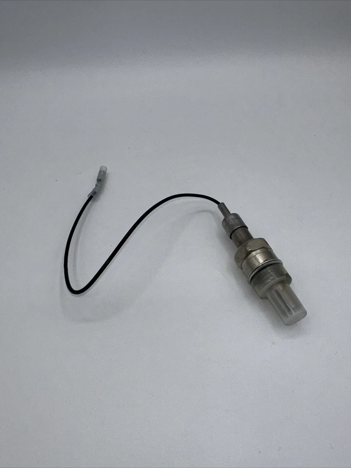 Sensor de oxígeno Standard Motor Products SG12 compatible con Eagle Premier 1988 Foto 1 de 1