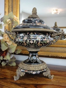 Luxus Deckelvase Porzellan Bronze Prunkvase Urne Antik Barock Pokal Vase Schale - Picture 1 of 8