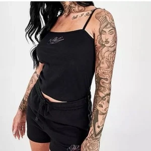 Nike Women's Futura Cami Tank Top Black Spaghetti Crop Sz Small - Picture 1 of 5
