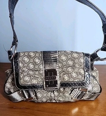 Guess Bag  - Image 1 of 4