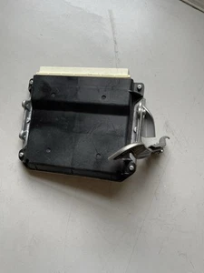 TOYOTA HILUX ECU ENGINE CONTROL UNIT 2.5 2011-2015 89661-0KW60 - Picture 1 of 3