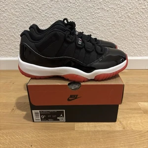 Nike Air Jordan 11 Retro Low Bred_US 9.5 EU 43_FV5104 006 - Bild 1 von 5