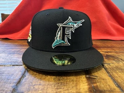 Sombrero Club Florida Marlins Negro Nueva Era Equipado 7 3/4 Voltios Yote City Exclusivo NOHO Foto 1 de 4