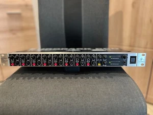 Behringer EuroRack Pro RX 1602 - Professional 16-Input Low-Noise Line Mixer - Bild 1 von 14