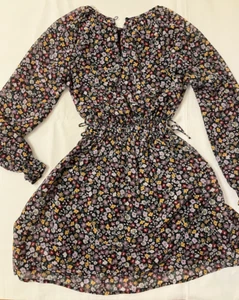 H&M Mädchen elegantes kurzes Kleid mit Blumenmuster Langarm Größe 8 - Bild 1 von 5