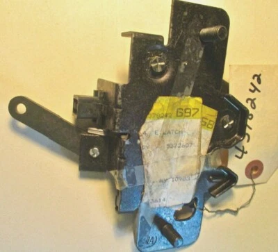 Mopar 4378242 liftgate latch 1985-1988 Chrysler LeBaron GTS, Dodge Lancer NOS - Image 1 of 2