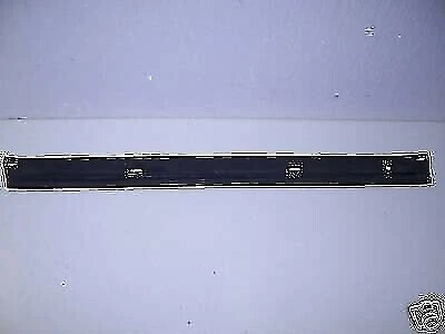 LOWER DOOR SEAL USED 1978 - 1987 EL CAMINO MONTE CARLO MALIBU UC1.99 Foto 1 de 1