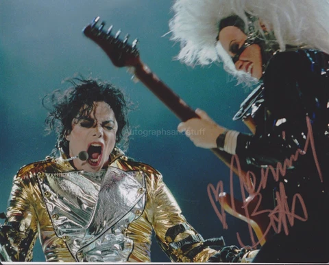 Jennifer Batten HAND SIGNED 8x10 Photo, Autograph, Michael Jackson Guitarist B Cover