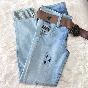 Bambu Women's Jeans Stretch Skinny Destroyed Denim with Belt - 9 US 14 Colombia - Picture 1 of 24