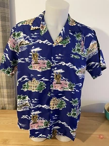 Camicia hawaiana Rai Nani taglia grande blu edifici storici 100% poliestere  - Foto 1 di 11