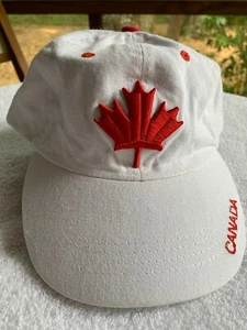 Canada Maple Leaf Cap Mütze Unisex weiß ganz Baumwolle mit großer roter Stickerei - Bild 1 von 5